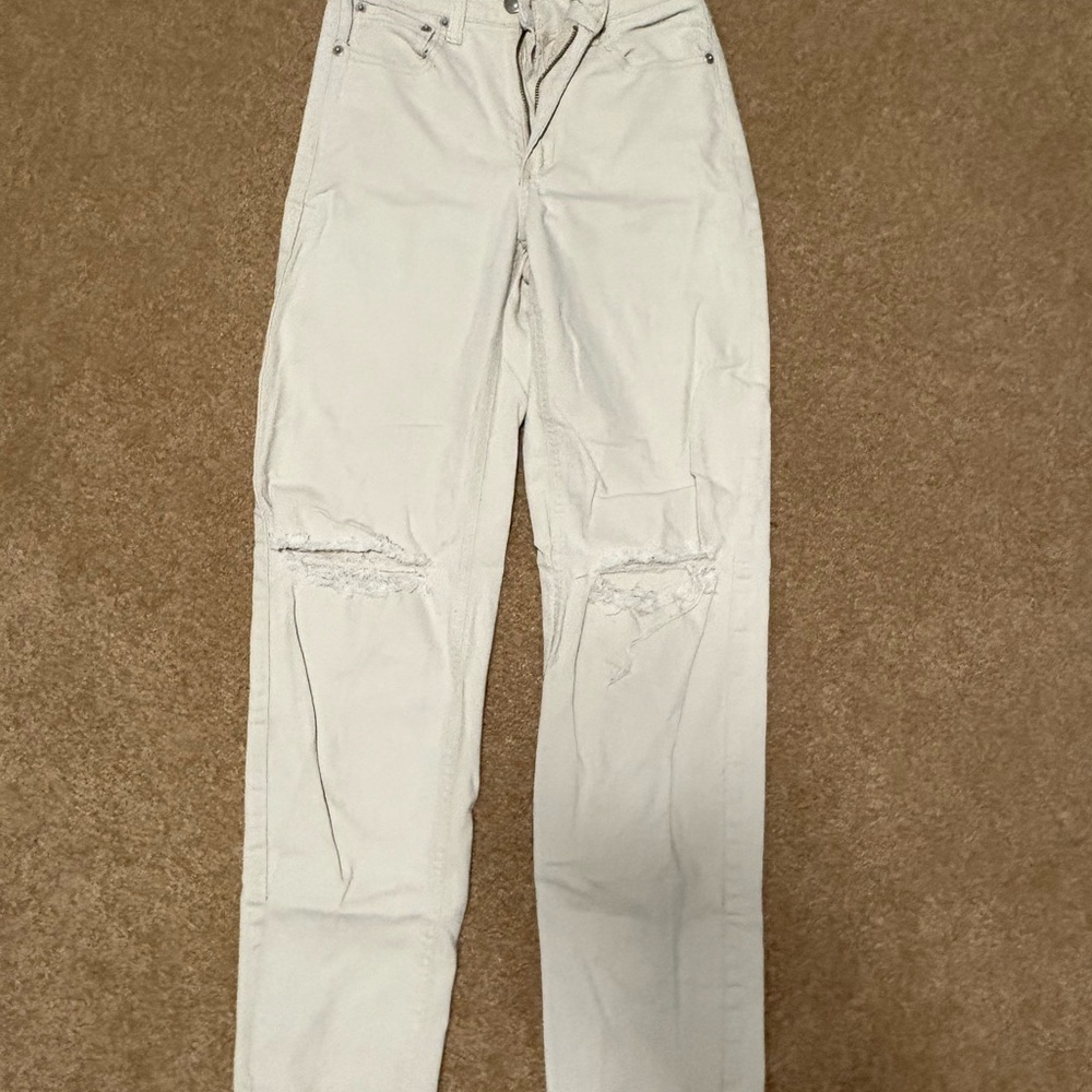 Rue21 Women's Straight Leg Cream Jeans